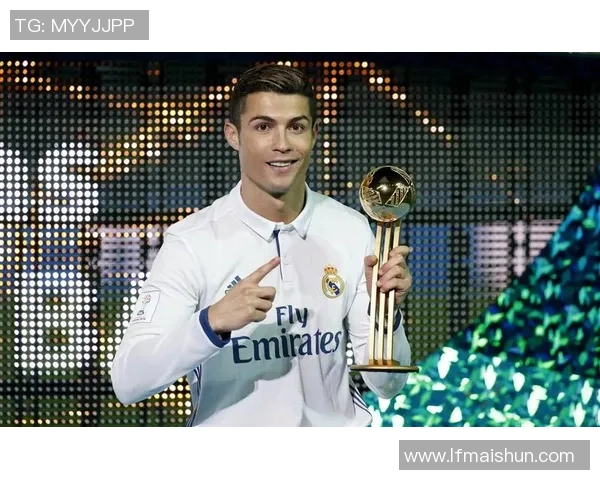 全球足球历史上最具贡献的十大球星排名及其传奇成就分析