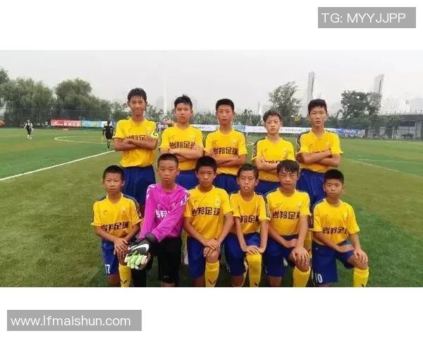 全球顶级足球巨星崛起之路:从青训到荣耀巅峰的传奇故事 全球顶级足球巨星崛起之路:从青训到荣耀巅峰的传奇故事