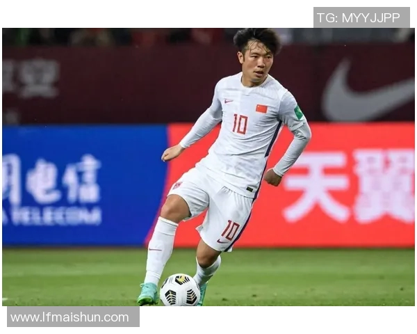 抖音平台上最受欢迎的足球明星是谁引发了球迷热议